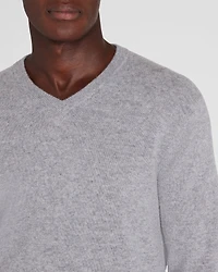 Lightweight Cashmere V-Neck Sweater