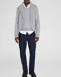 Lightweight Cashmere V-Neck Sweater