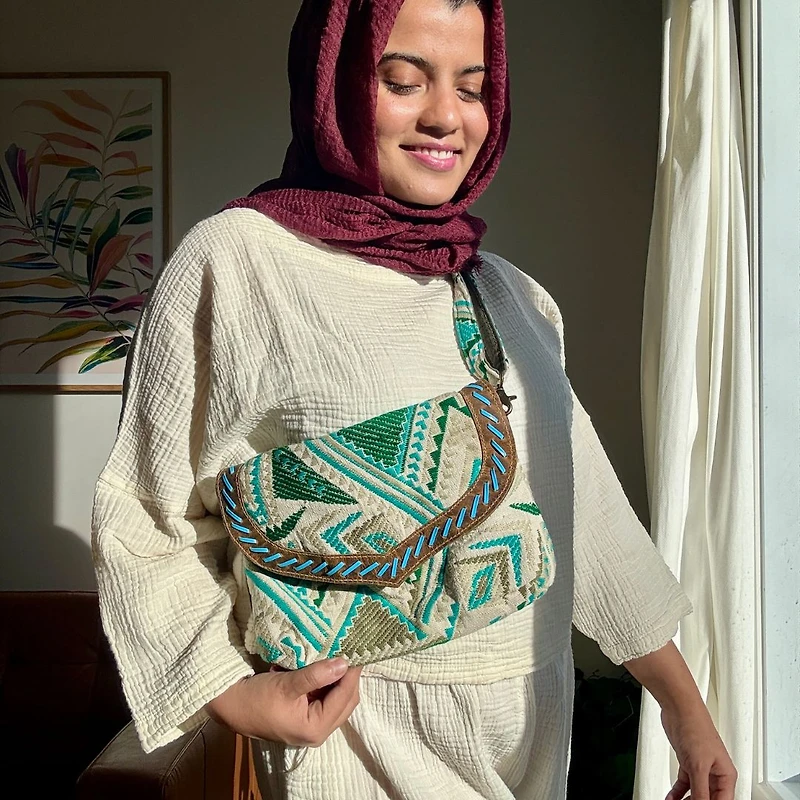 Nagales Crossbody Bag