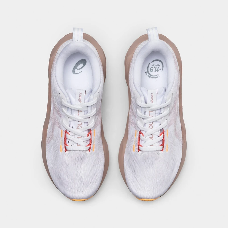ASICS Women's Novablast 5 White / Fawn