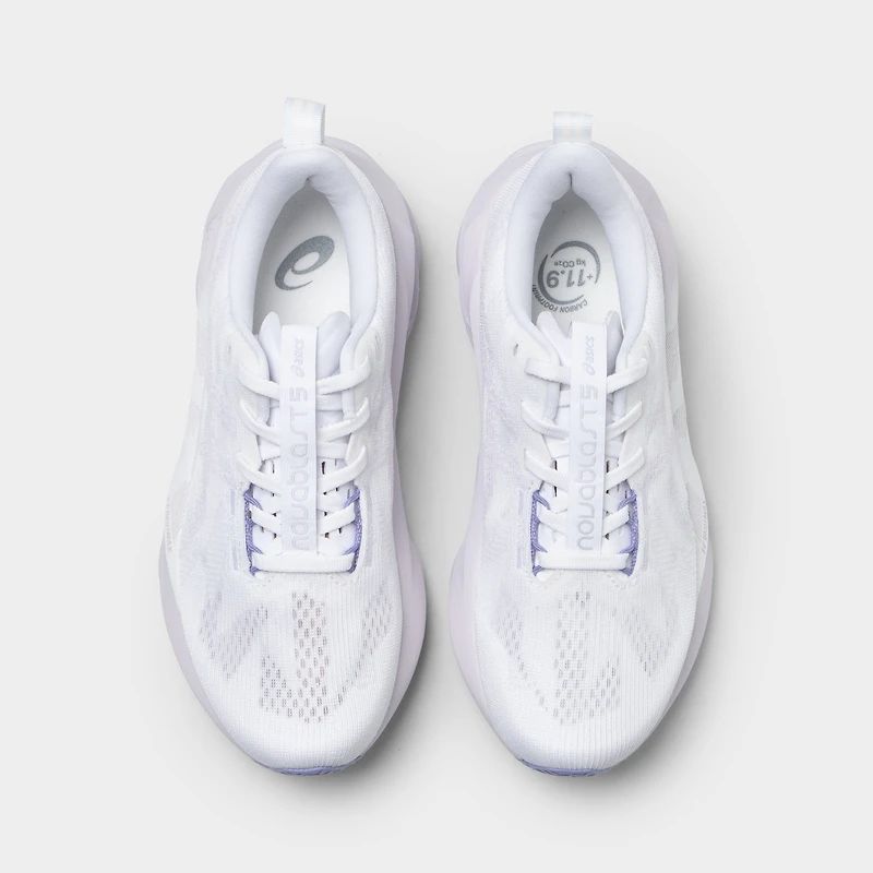 Asics Femmes Novablast 5 Blanc/Lilas