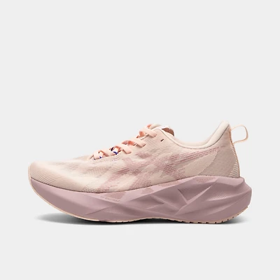 Asics Femmes Novablast 5 Rose perle / Morganite
