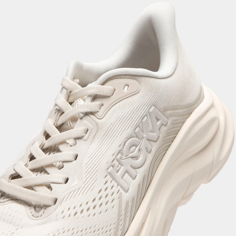 HOKA Clifton 11 femme Alabaster / Oat Milk