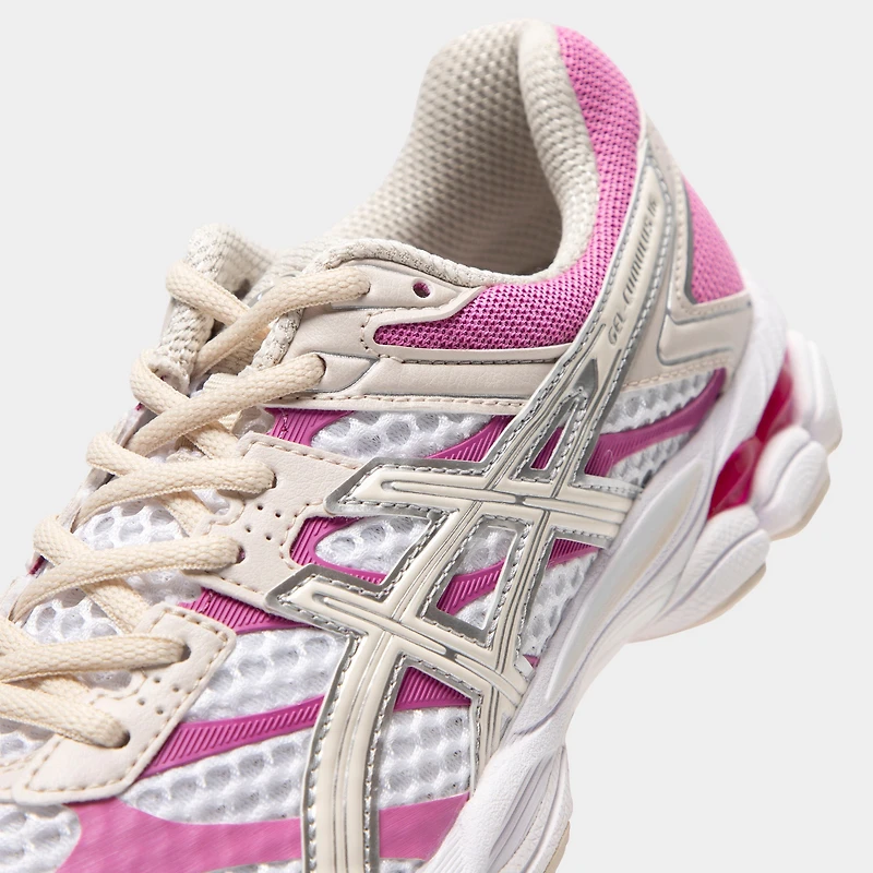 ASICS Women's Gel-Cumulus 16 White / Cream Pink