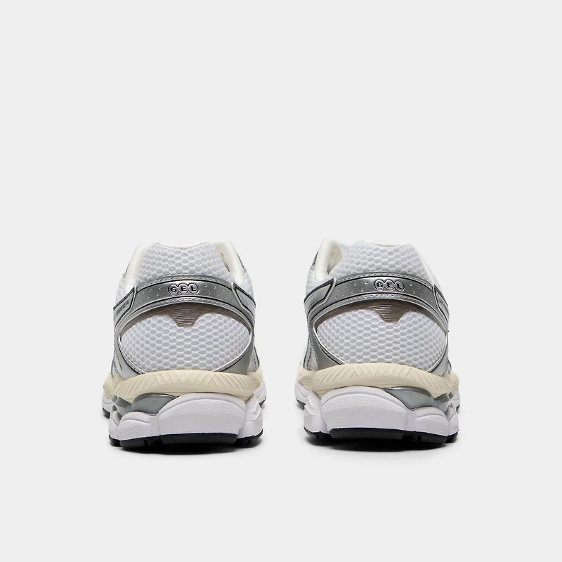 ASICS Gel-Cumulus 16 White / Black