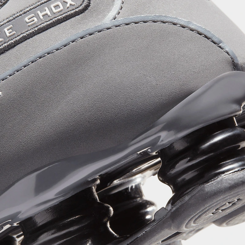 Nike Shox NZ Gris Foncé / Minerai de Fer Métallisé