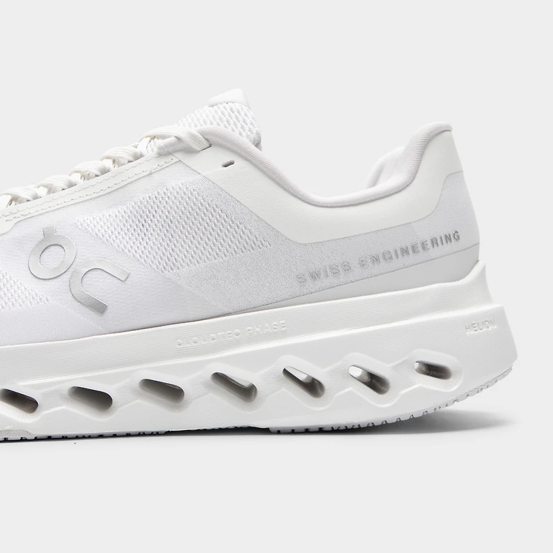 On Cloudsurfer White / Silver