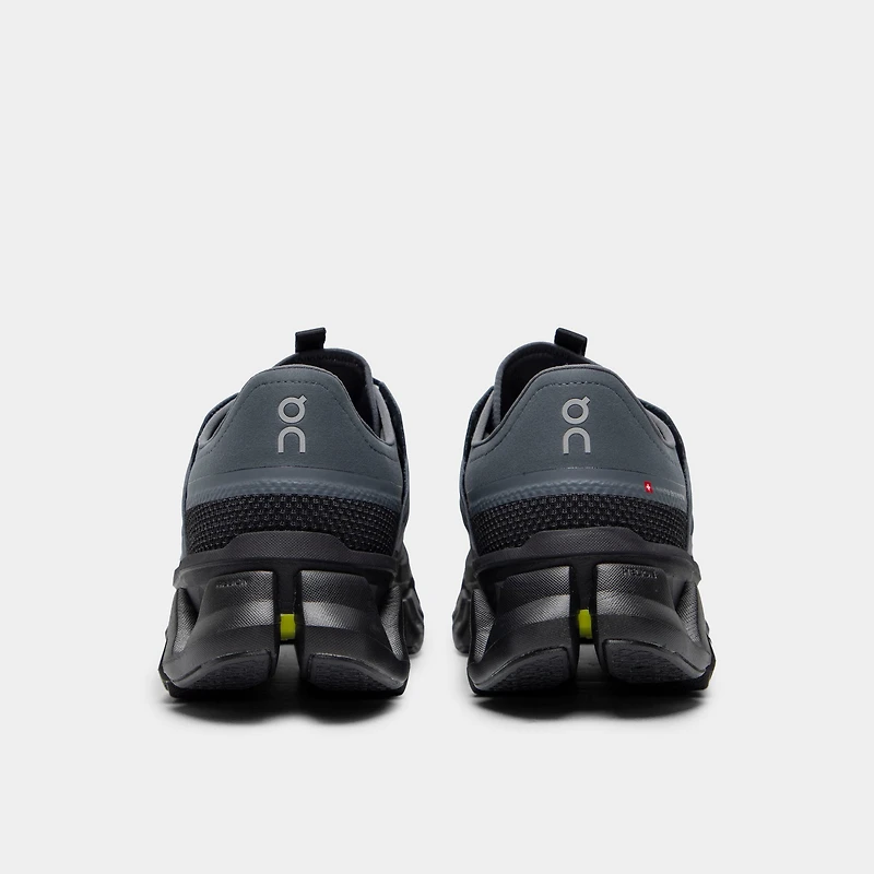 On Cloudswift Amp Navy / Black