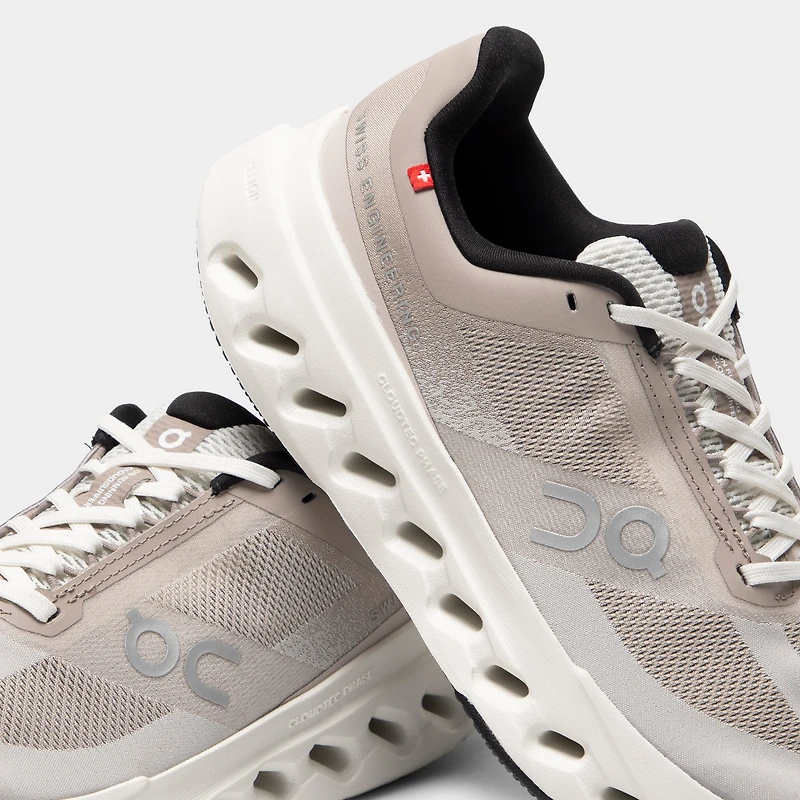 On Women's Cloudsurfer Next Fog / Ivory