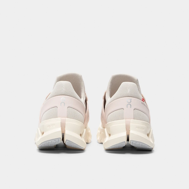On JD Women's Cloudswift 4 Dew / Shell