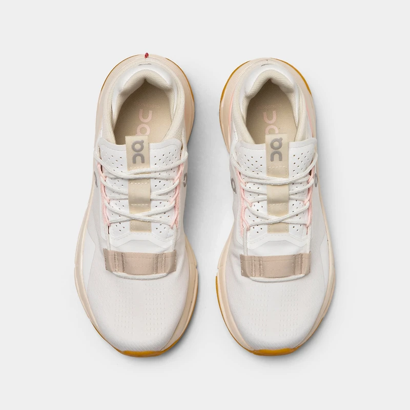 On Women's Cloudnova White / Ivory