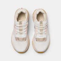 On Women's Cloudnova White / Ivory