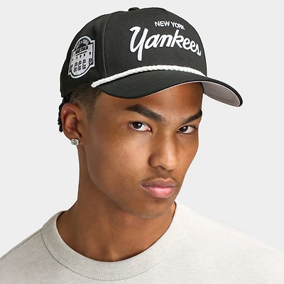 New Era New York Yankees Script 9FORTY A-Frame / Black