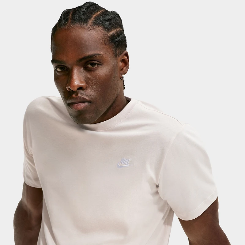 Nike Sportswear Club Tee / Light Orewood Brown