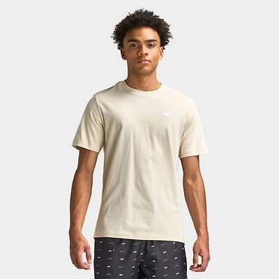 Nike Sportswear Club T-Shirt / Brown