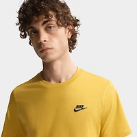 Nike Sportswear Club T-shirt / Jaune