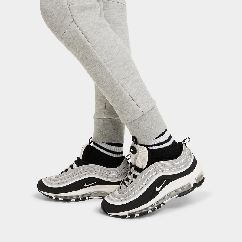 Nike Sportswear Junior Boys' Tech Fleece Jogger / Dark Heather Grey