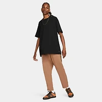 Nike Sportswear Premium Essentials T-shirt / Black