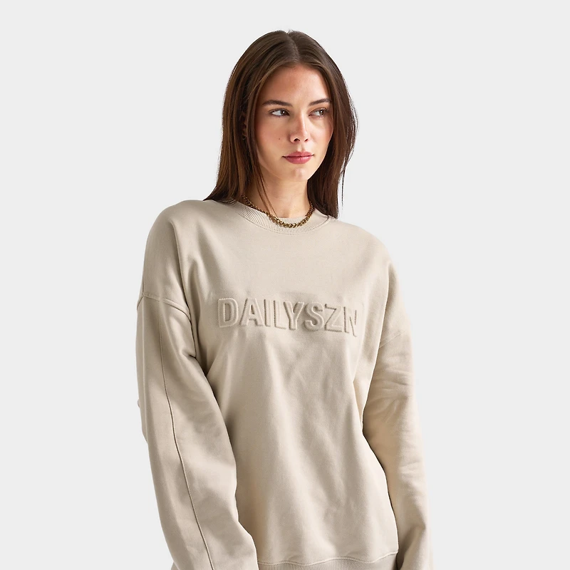 DAILYSZN Women's Legacy Crewneck / Cobblestone