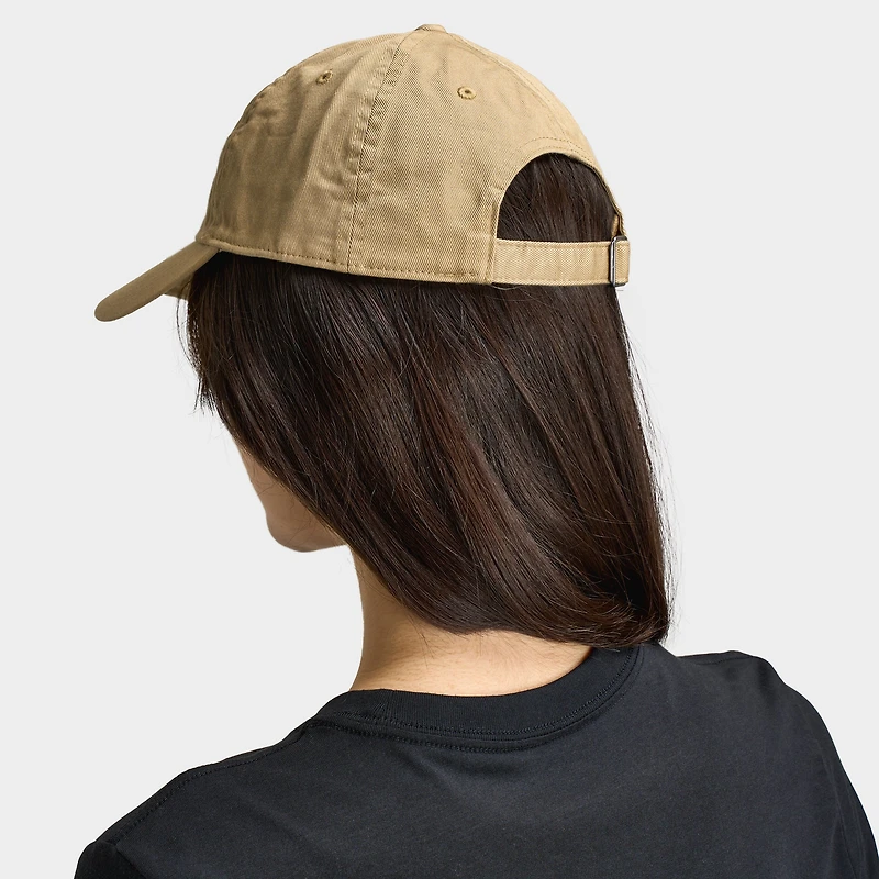 Nike Club Unstructured Futura Wash Cap Beige/ White