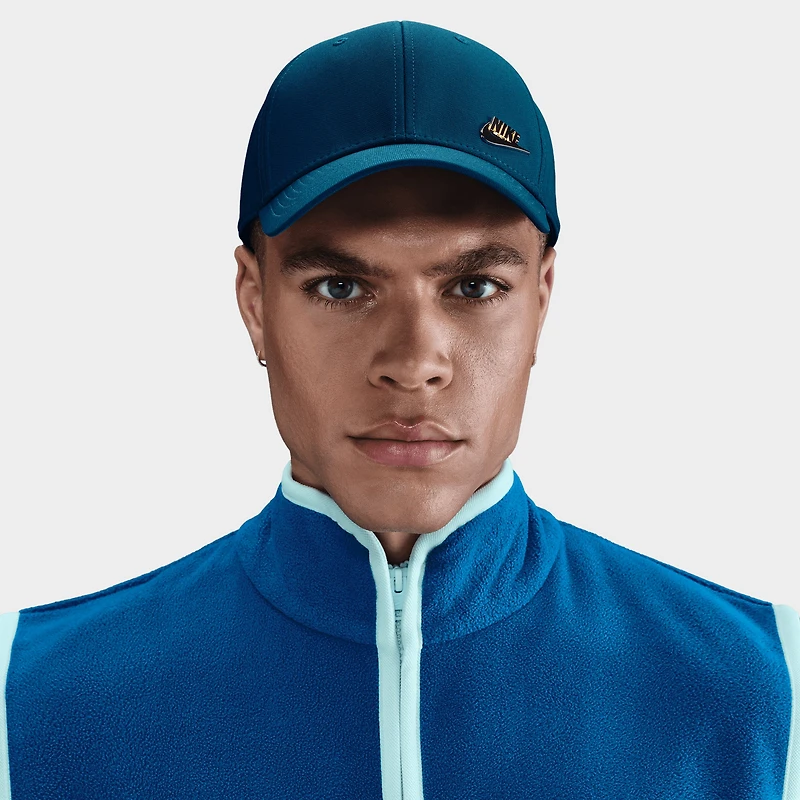 Nike Structured Casquette Metal Logo Bleu Force / Or Métallique