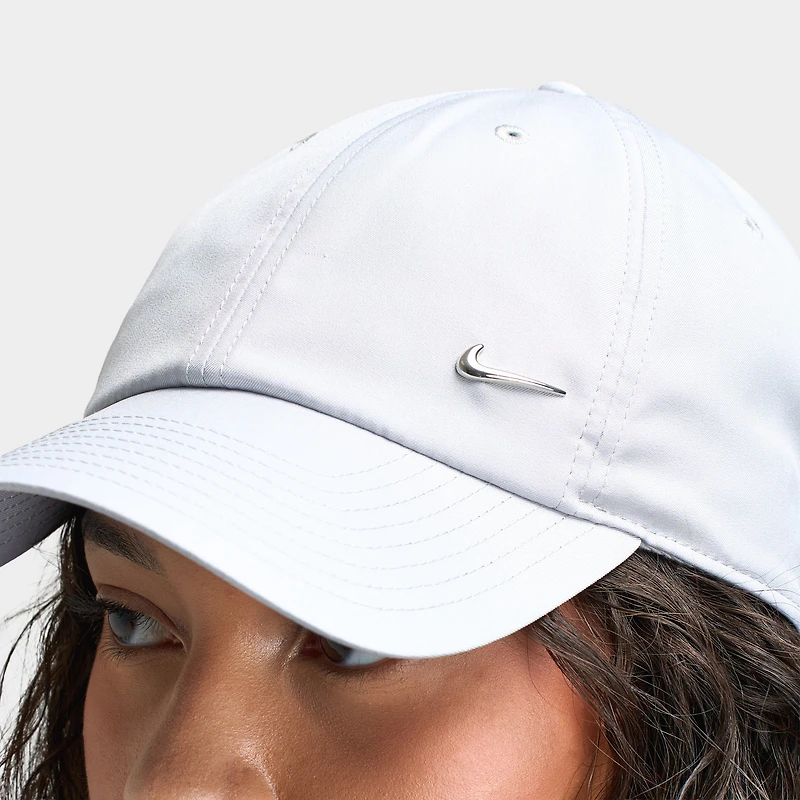 Nike Club Unstructured Metal Swoosh Cap Grey / Black