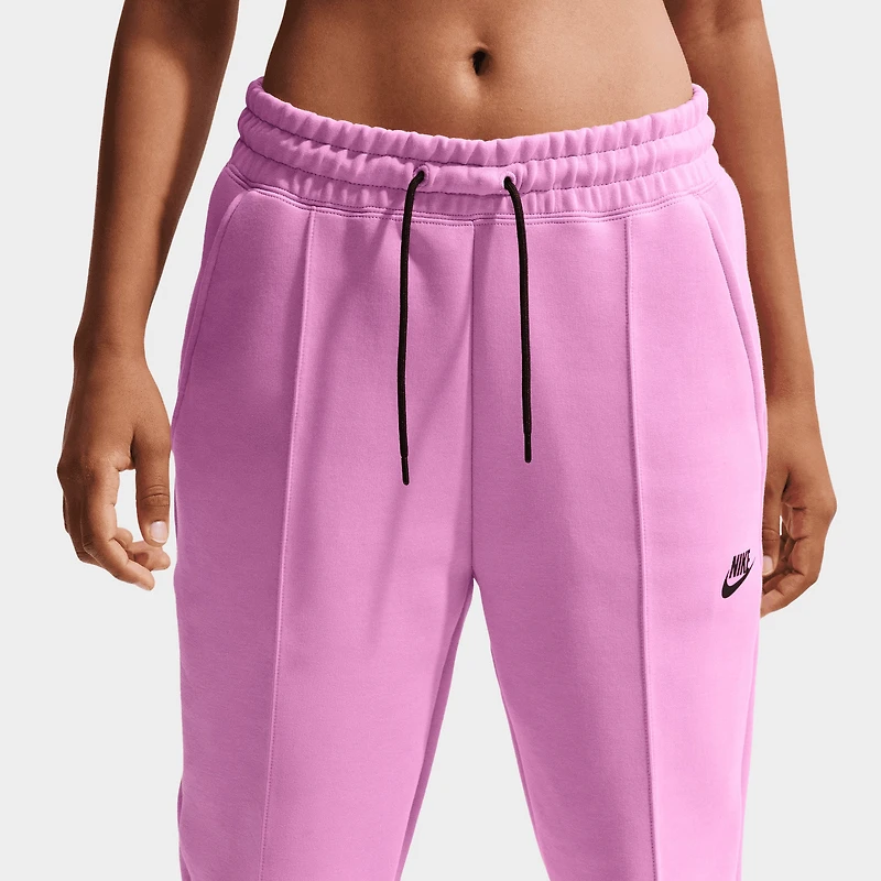 Nike Sportswear Women's Tech Fleece Midrise Joggers / Light Magenta
