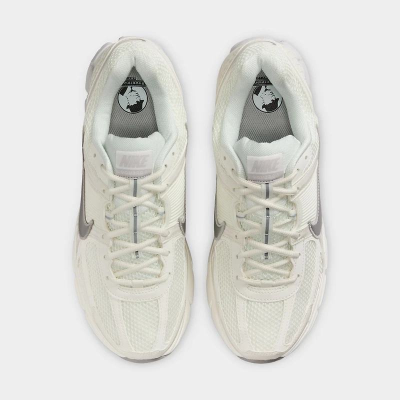Nike Vomero Off White / Silver