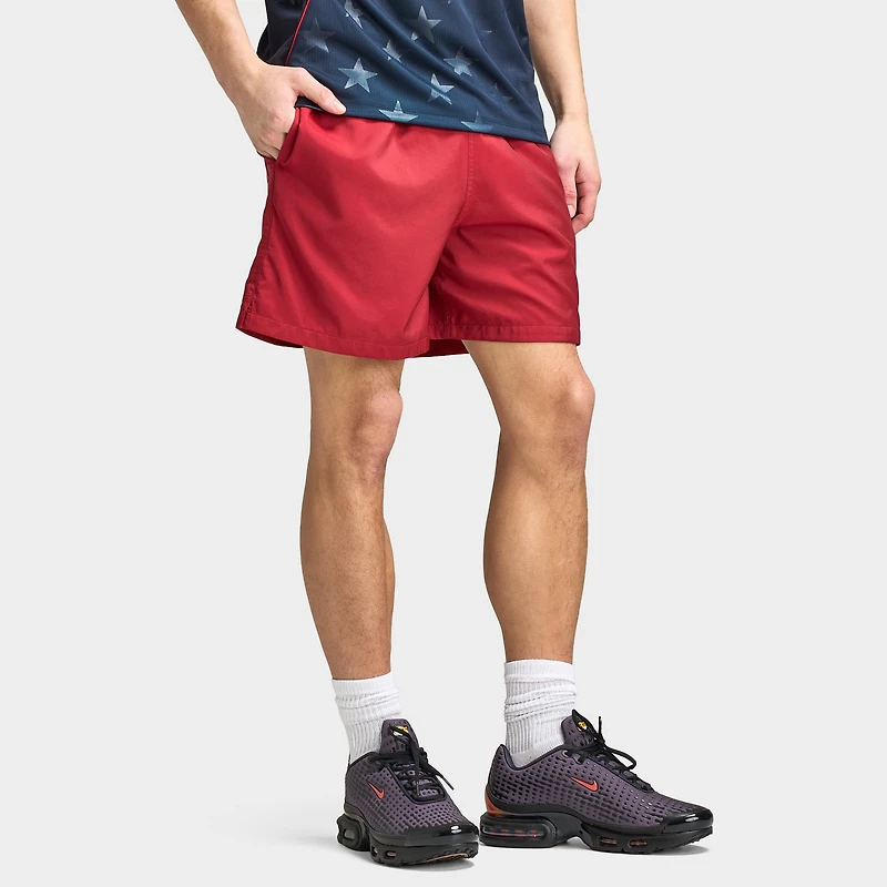 Nike Club Woven Flow Shorts / Red