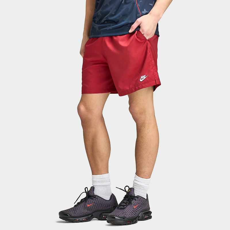 Nike Club Woven Flow Shorts / Red