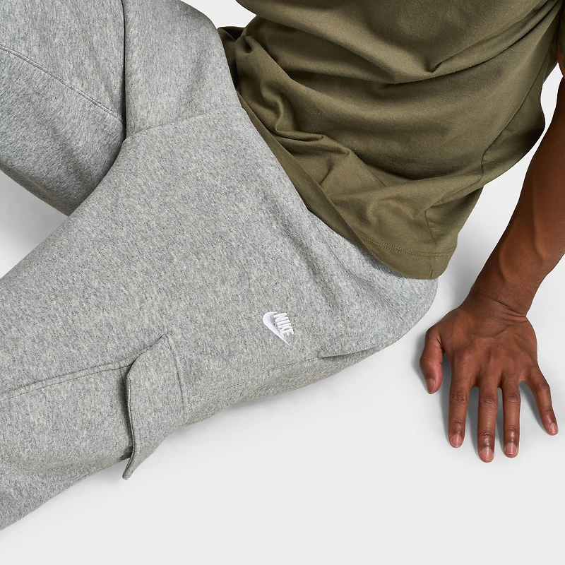 Pantalon cargo Nike Club Fleece Gris foncé / fumé clair - Blanc