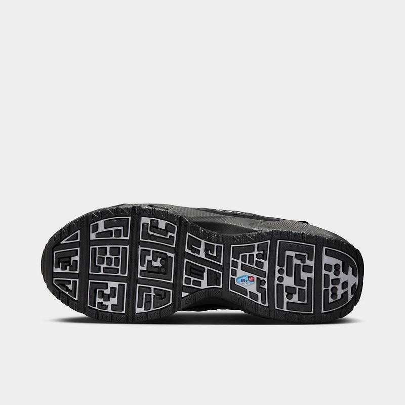 Nike Women's Air Max SNDR Black / Silver