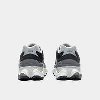 New Balance Juniors' 9060 Black / Castlerock