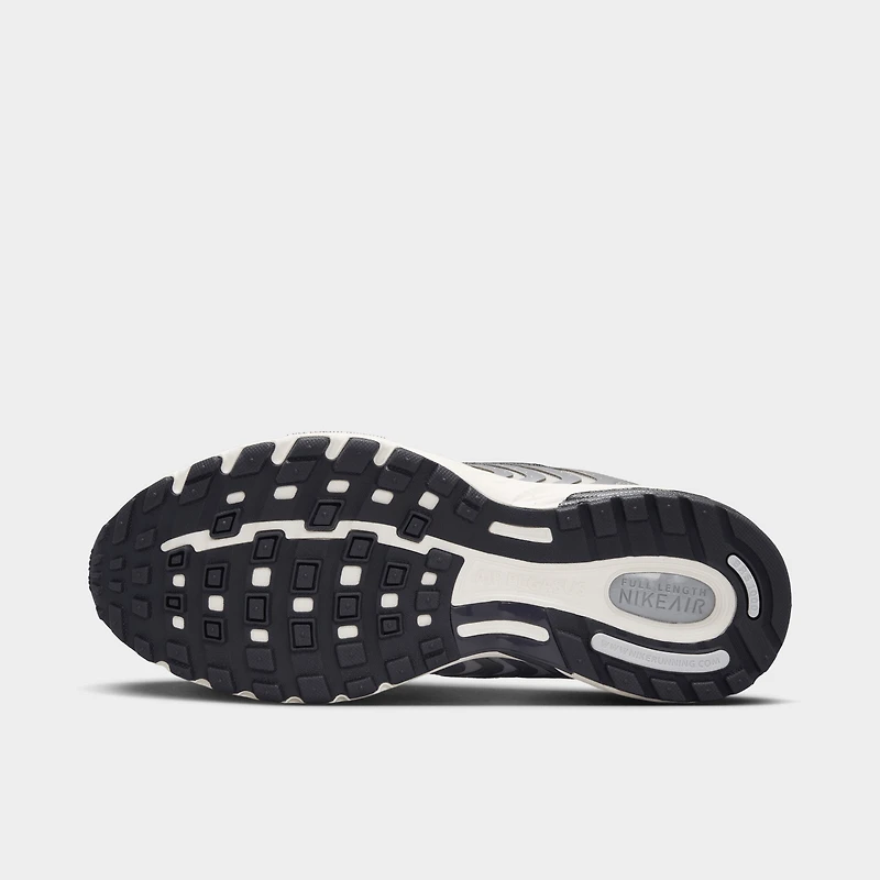 Nike Women's Air Pegasus 2K5 Photon Dust / Chrome - Gridiron