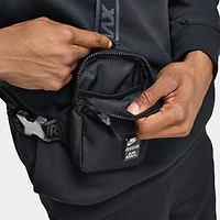 Nike Essential Crossbody Bag / Black