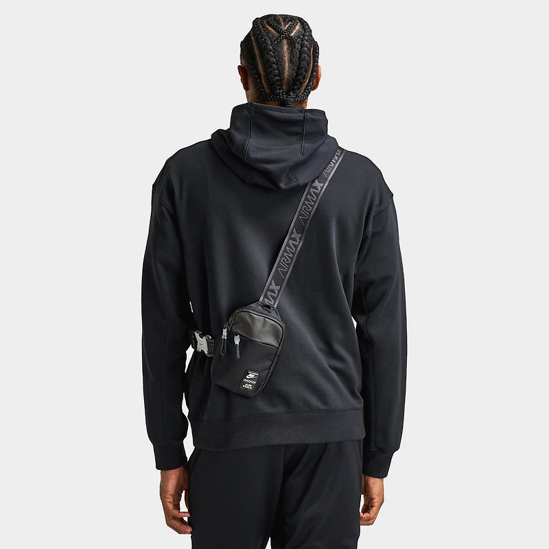 Nike Essential Crossbody Bag / Black