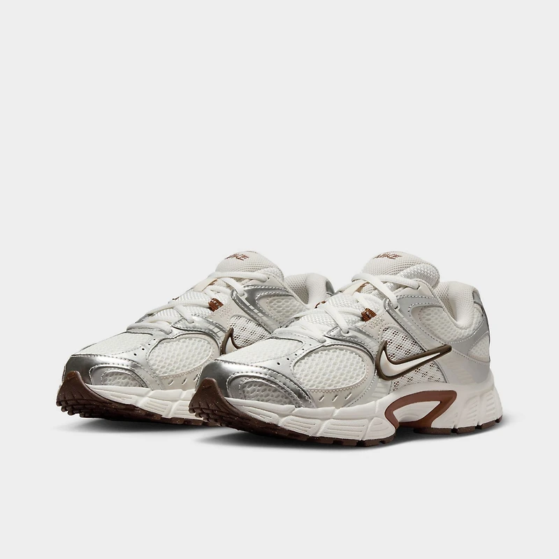 Nike Femme V5 RNR Sel / Brun clair des bois – faune