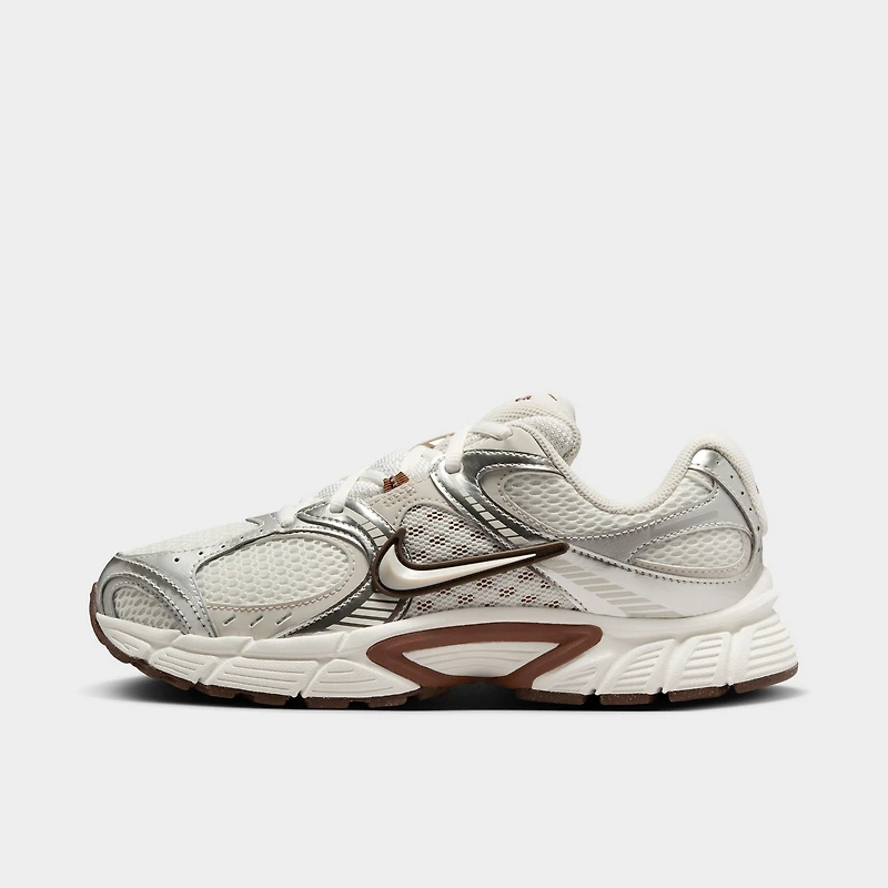 Nike Femme V5 RNR Sel / Brun clair des bois – faune