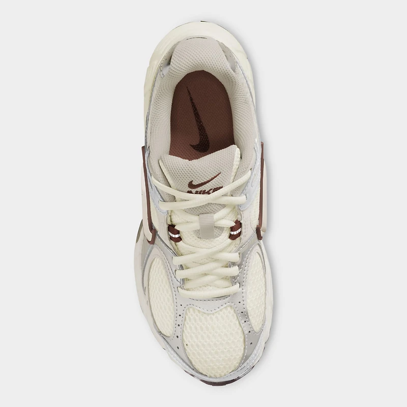 Nike Femme V5 RNR Sel / Brun clair des bois – faune