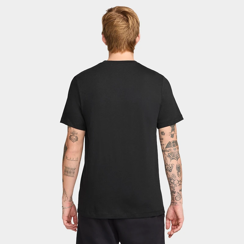 Nike Sportswear Men's T-Shirt / Black