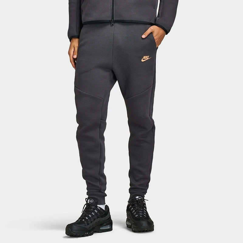 Nike Tech Fleece Joggers / Anthracite