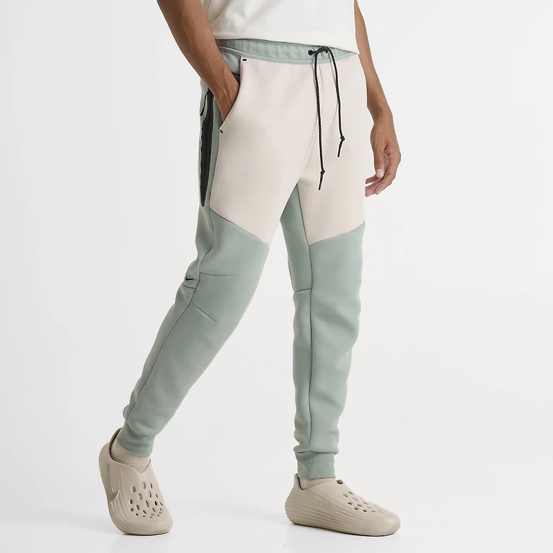 Nike Tech Fleece Joggers Dusty Sage / Light Orewood Brown - Plum Eclipse