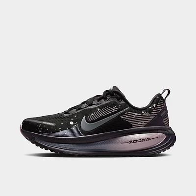 Nike Femmes Vomero 18 Noir/Gris foncé métallisé - Violet caverne