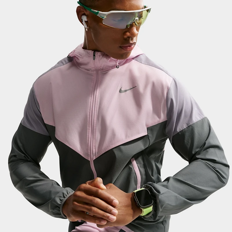 Nike Veste legère anthracite / rose mousse/gris fumé