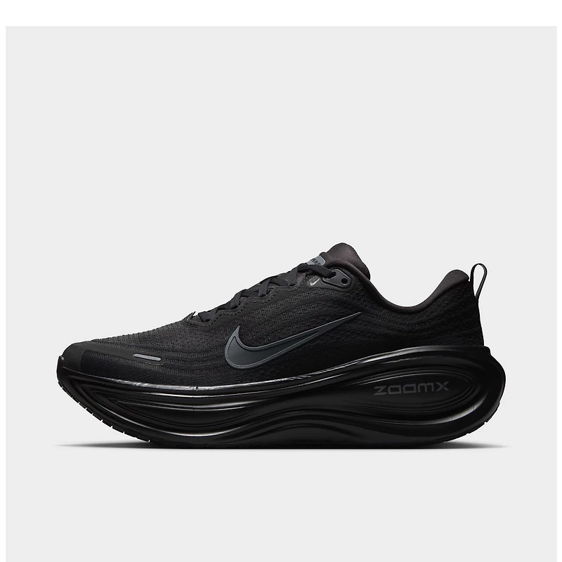 Nike Vomero Plus Noir / Gris foncé métallique - froid