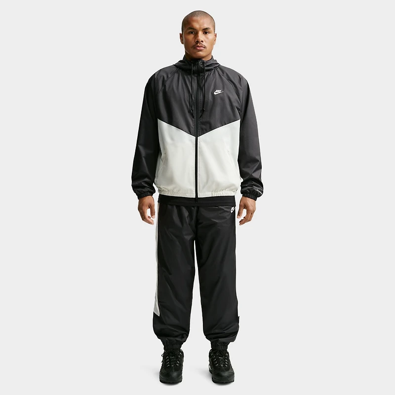 Nike Windrunner Jacket 26 Black / Sail