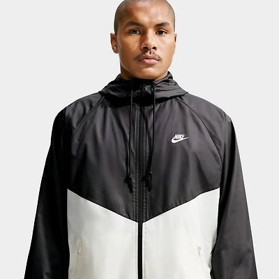 Nike Windrunner Jacket 26 Black / Sail