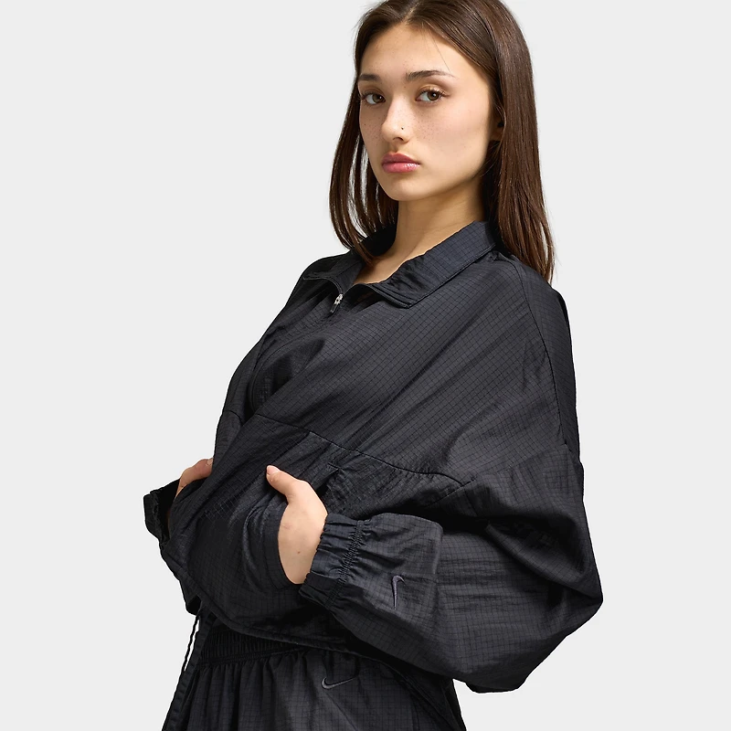 Nike Sportswear Femmes LTWT Ripstop Windrunner Veste Coupe-vent / Vapeur