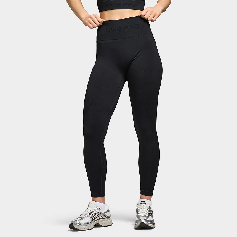 Nike Pro Women's Dry Fit Seamless Highrise 7/8 Tight / Black