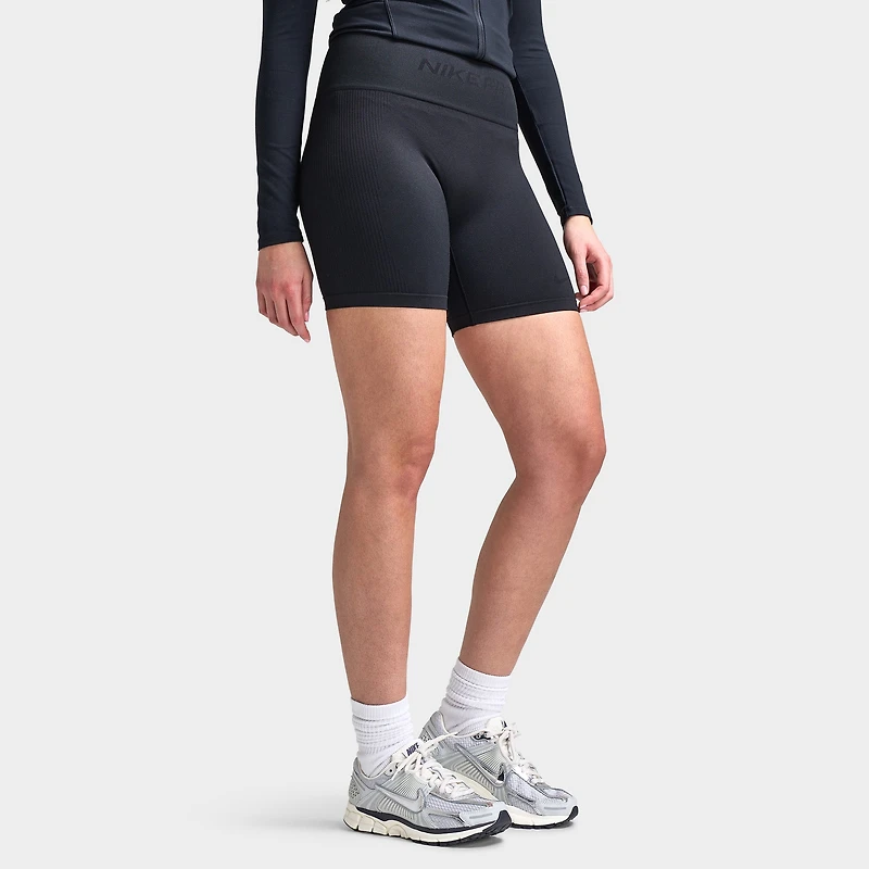 Nike Pro Women's Dry Fit Seamless Highrise 5" Shorts / Black